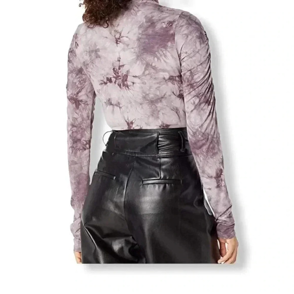 KENDALL + KYLIE Mock Neck Ruched Sleeve Bodysuit - Picture 2 of 4